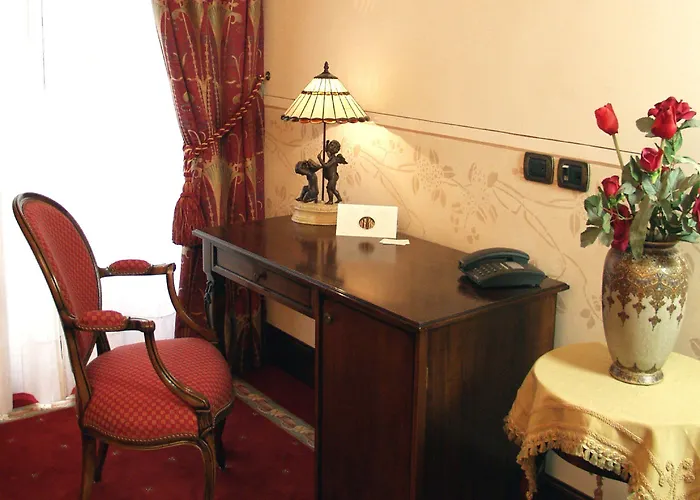 Отель Liberty 4*